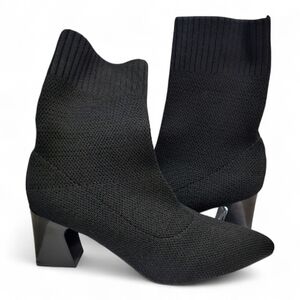 Elegant Black Ankle Boots